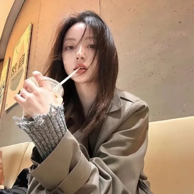 娜娜:逝水年华